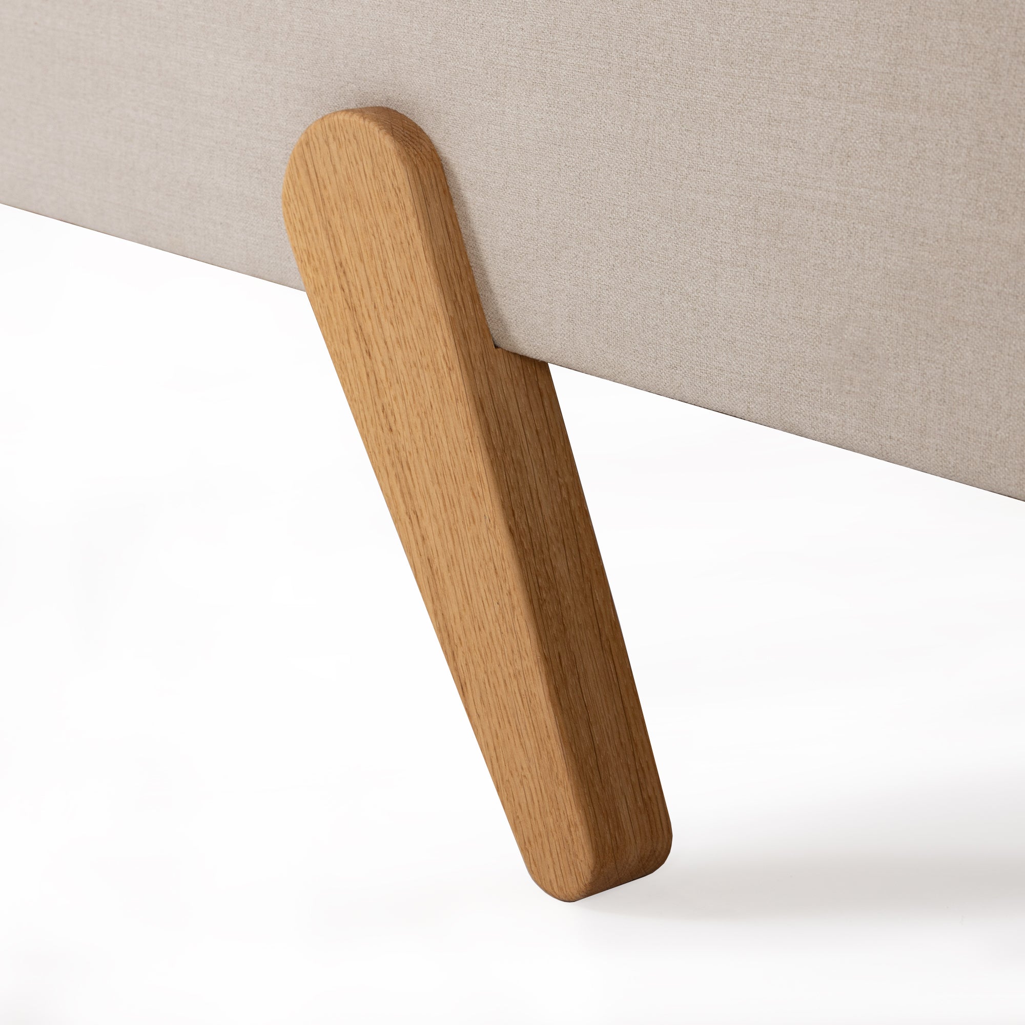 Chatsworth – Upholstered Bed Frame with External Oak Legs – Small Double (4ft)